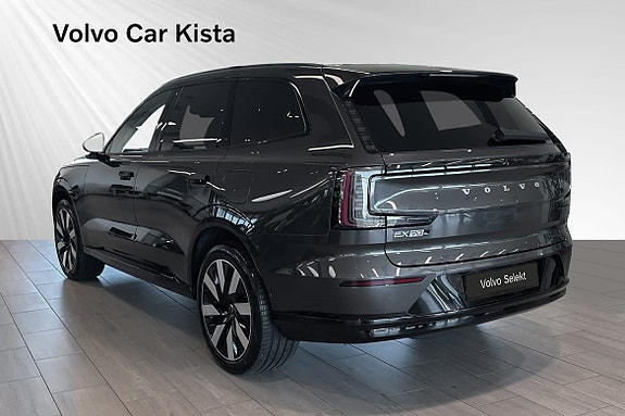 Volvo EX90 4 of 5