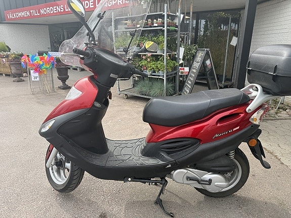 Kymco Movie Nybesiktigad. Endast 614 mil - mycket bra skick. 7 of 9