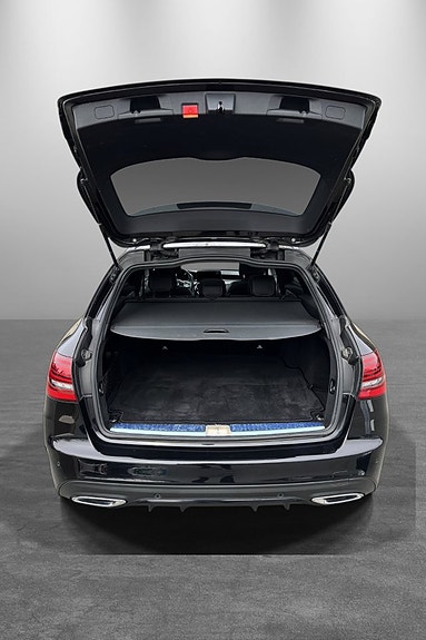 Mercedes-Benz C300 d 19 of 20