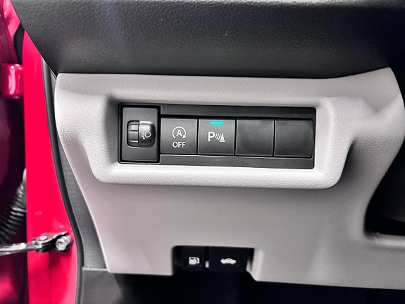 Suzuki Swift 11 of 14