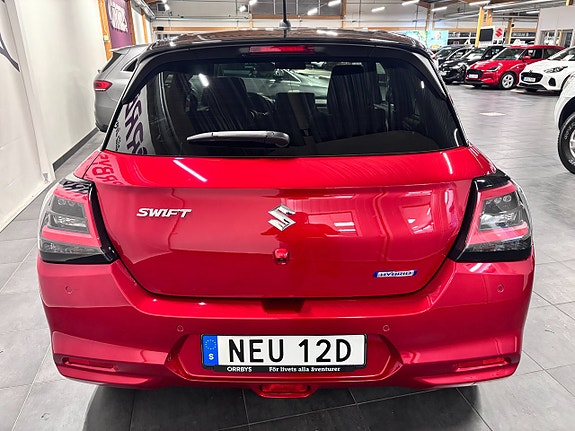 Suzuki Swift 3 of 14