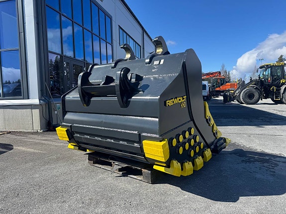 REWOLT XHD Bergskopa 3200L-2000mm SMP105 finns på lager 7 of 10