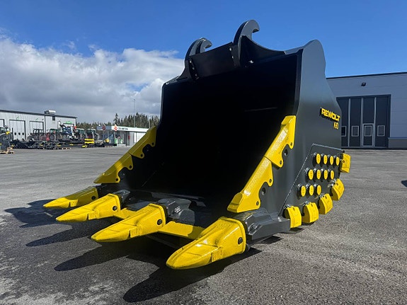 REWOLT XHD Bergskopa 3200L-2000mm SMP105 finns på lager 9 of 10