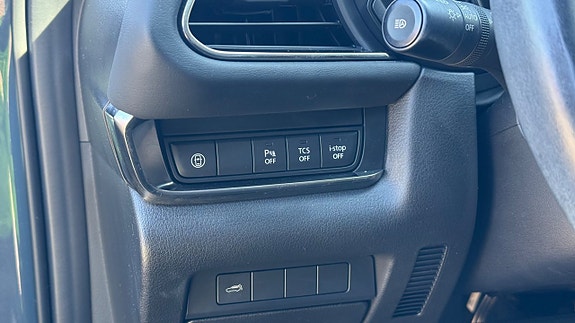 Mazda CX-30 12 of 30