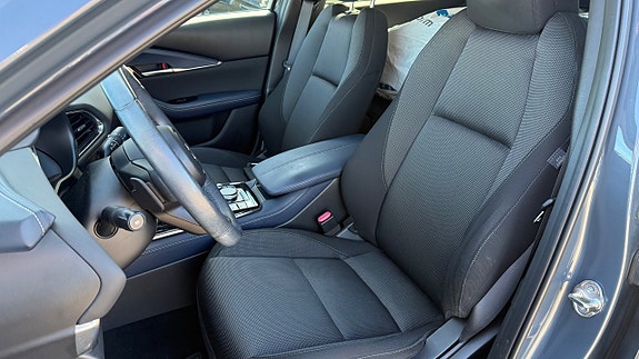 Mazda CX-30 9 of 30