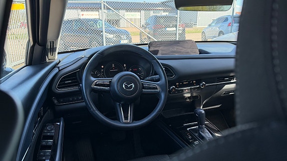 Mazda CX-30 8 of 30