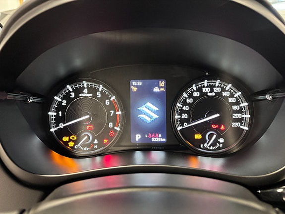 Suzuki S-Cross 5 of 16