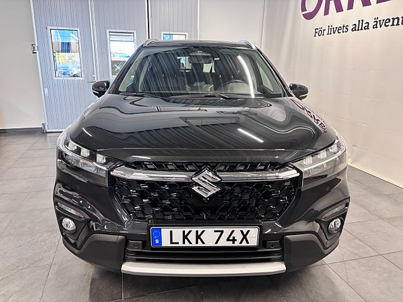 Suzuki S-Cross 3 of 16