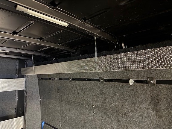 Volkswagen Crafter 35 10 of 12