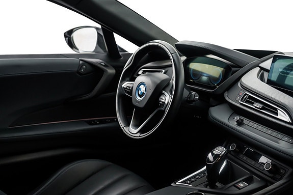 BMW i8 26 of 30