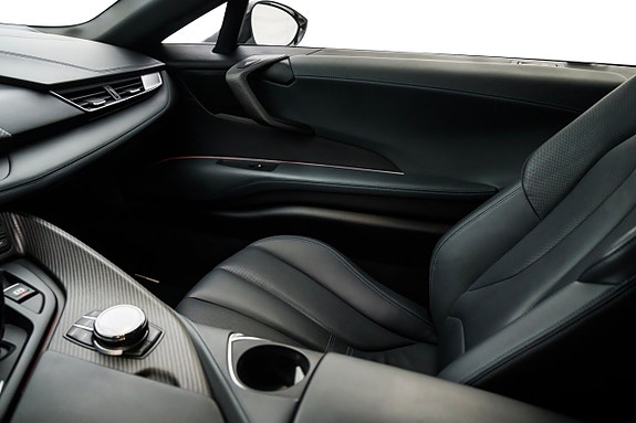 BMW i8 23 of 30
