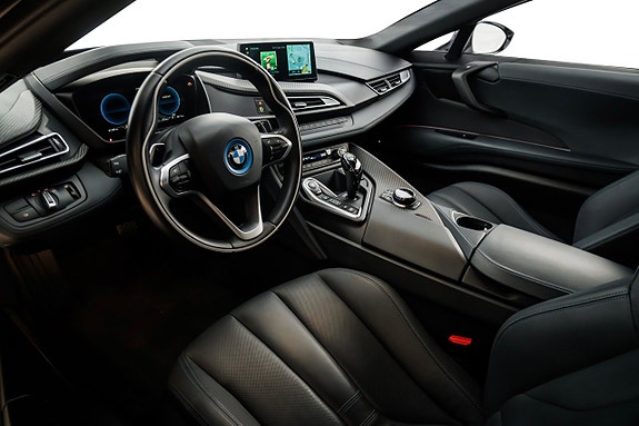 BMW i8 18 of 30