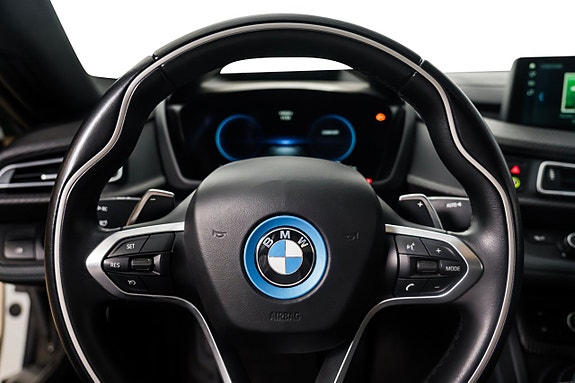 BMW i8 19 of 30