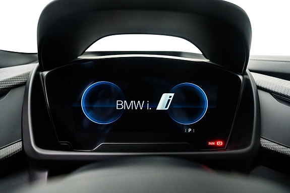 BMW i8 20 of 30