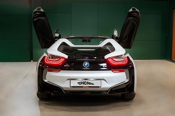 BMW i8 7 of 30