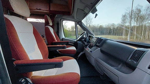 Rapido FIAT DUC DETHLEFFS A5830 Fiat Campervan 3.0 Multijet 156hk  7099F 16 of 30