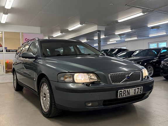 Volvo V70 27 of 27
