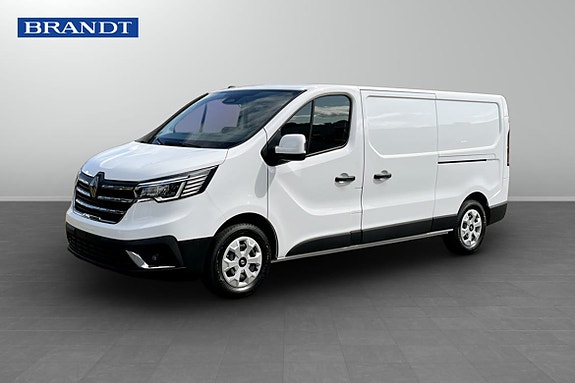 Renault Trafic 2 of 10