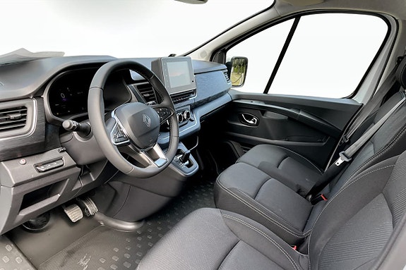 Renault Trafic 7 of 10