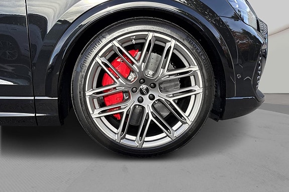 Audi RS Q8 9 of 9
