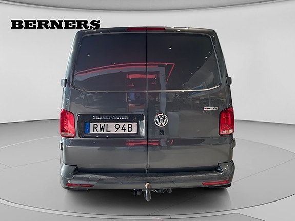 Volkswagen Transporter 4 of 5