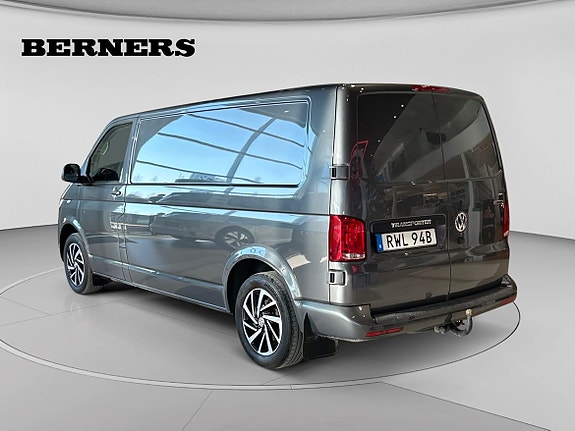 Volkswagen Transporter 3 of 5