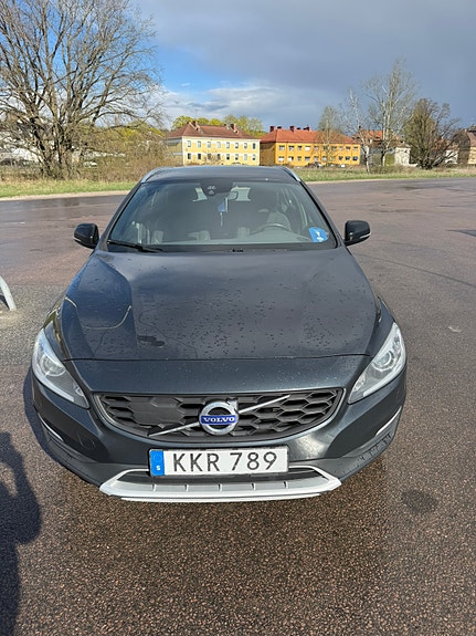 İkinci el  Volvo V60 Cross Country 