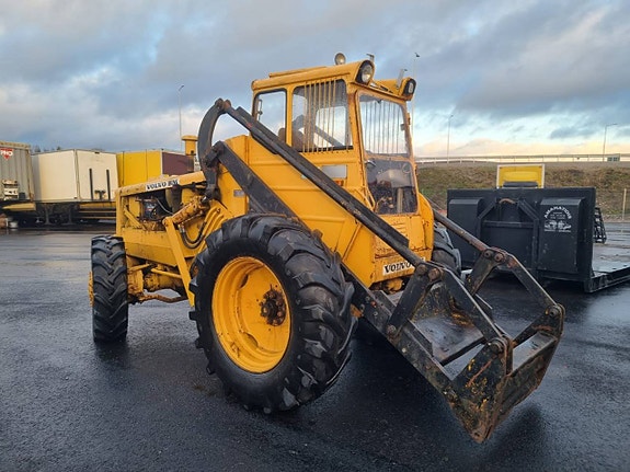 Baklastare Volvo BM LM 640 2 of 5
