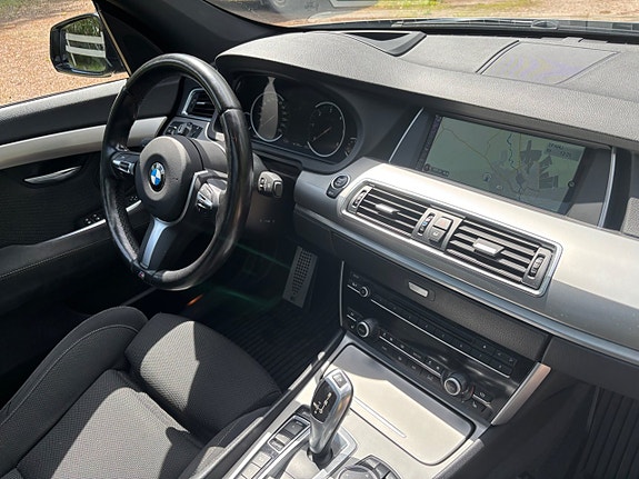 BMW 520d 11 of 16