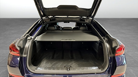 BMW X6 10 of 12
