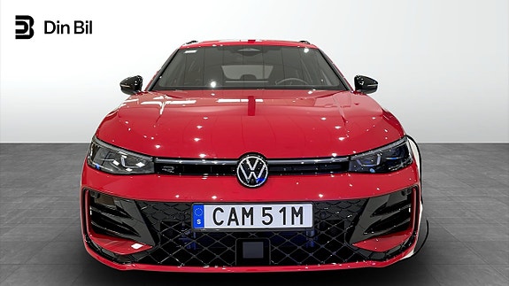 Volkswagen Passat 6 of 13