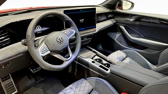 Volkswagen Passat 3 of 5