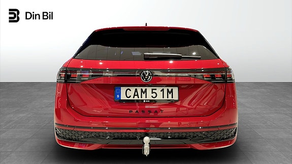 Volkswagen Passat 7 of 13