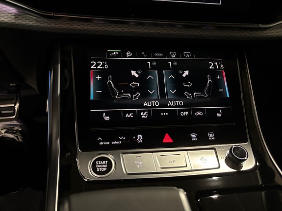 Audi Q8 15 of 22