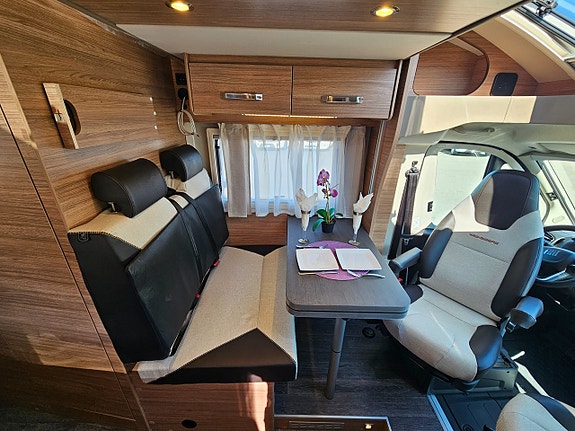 Weinsberg CaraSuite 650 MEG Edition Spicy / KAMPANJ 8 of 25