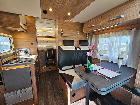 Weinsberg CaraSuite 650 MEG Edition Spicy / KAMPANJ 21 of 25