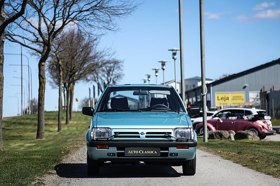 Nissan Micra 3 of 5