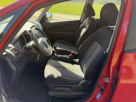 Kia Venga 9 of 9