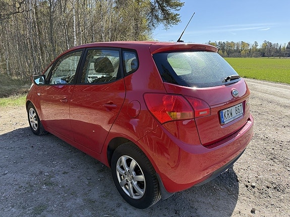 Kia Venga 7 of 9