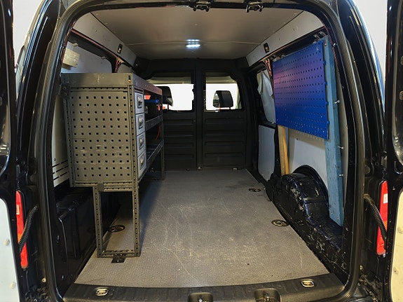 Volkswagen Caddy Maxi 11 of 26