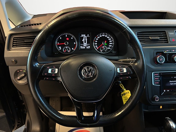 Volkswagen Caddy Maxi 18 of 26
