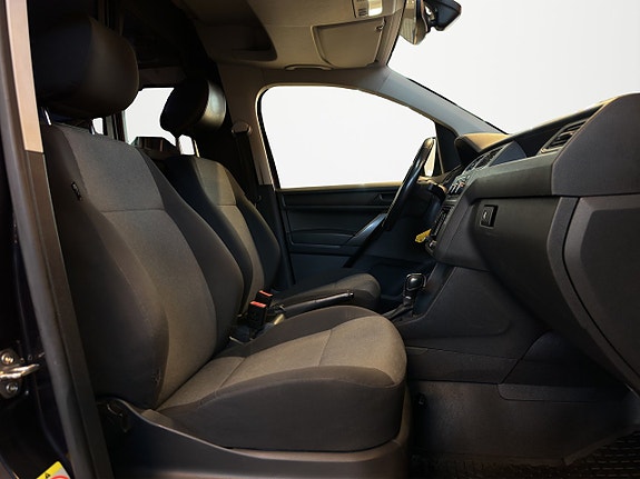 Volkswagen Caddy Maxi 17 of 26