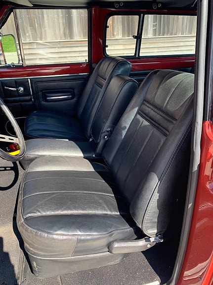 Jeep Cherokee 12 of 19