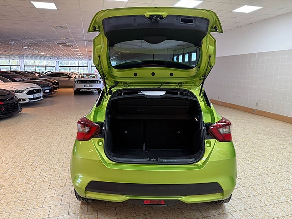 Nissan Micra 10 of 23