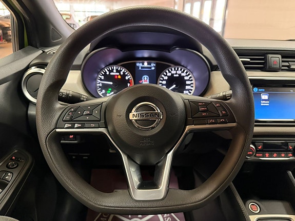 Nissan Micra 18 of 23