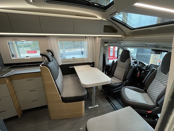 Adria Coral Axess 670 SL /Automat 140hk/El-patron/B-körkort/5995kr/mån 8 of 25