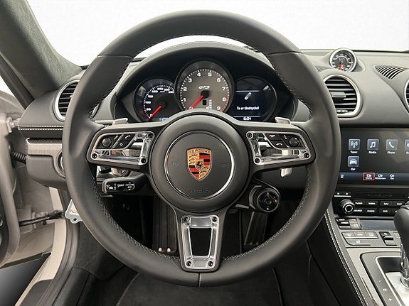 Porsche 718 Cayman GTS 15 of 30