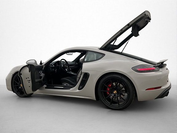 Porsche 718 Cayman GTS 10 of 30