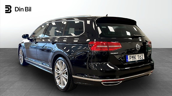 Volkswagen Passat 3 of 5
