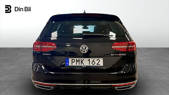Volkswagen Passat 5 of 5